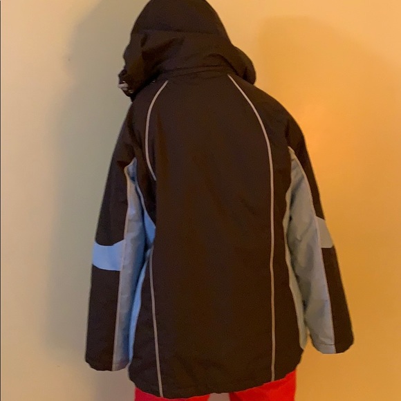Radiance Free Country ski jacket Ready To Hit The Sloaps! - Picture 5 of 14